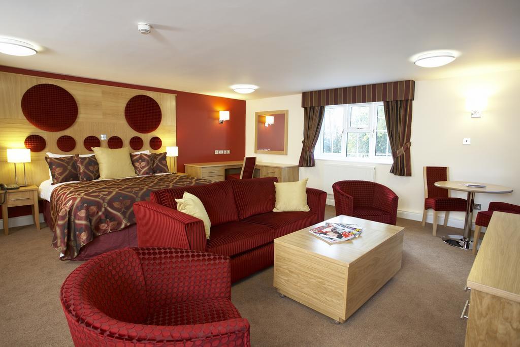 Best Western Plus Ullesthorpe Court Hotel & Golf Club لوترويرث المظهر الخارجي الصورة