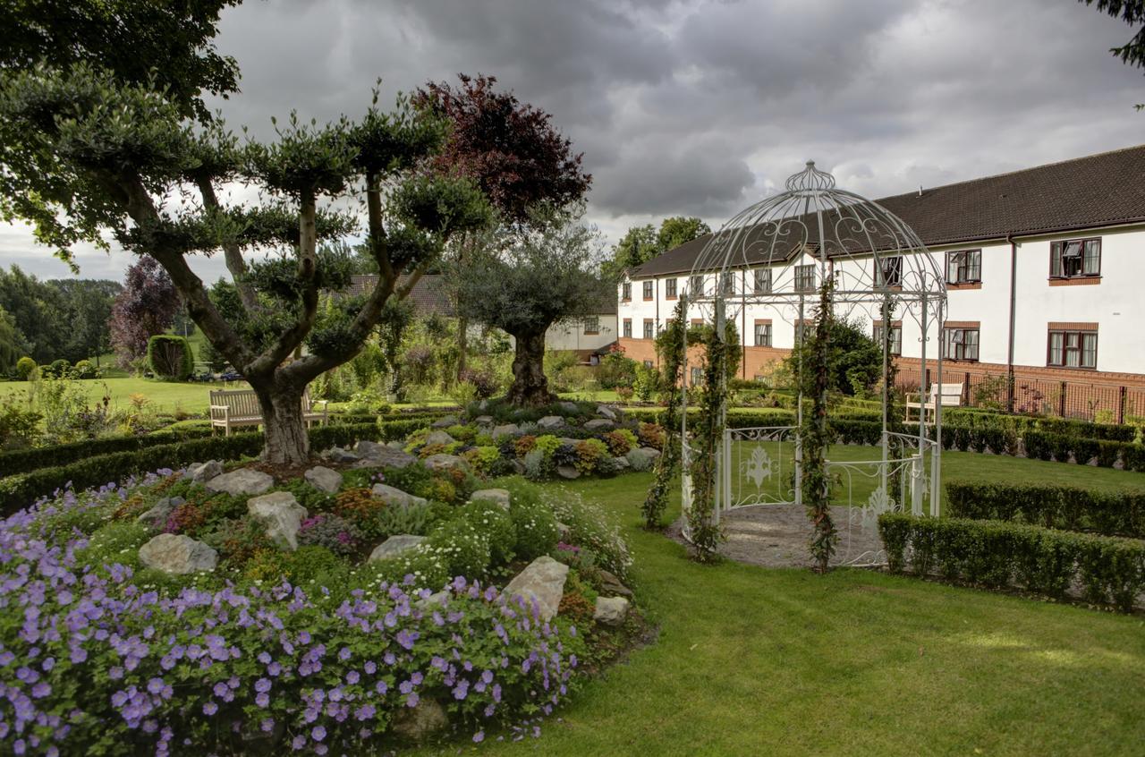 Best Western Plus Ullesthorpe Court Hotel & Golf Club لوترويرث المظهر الخارجي الصورة