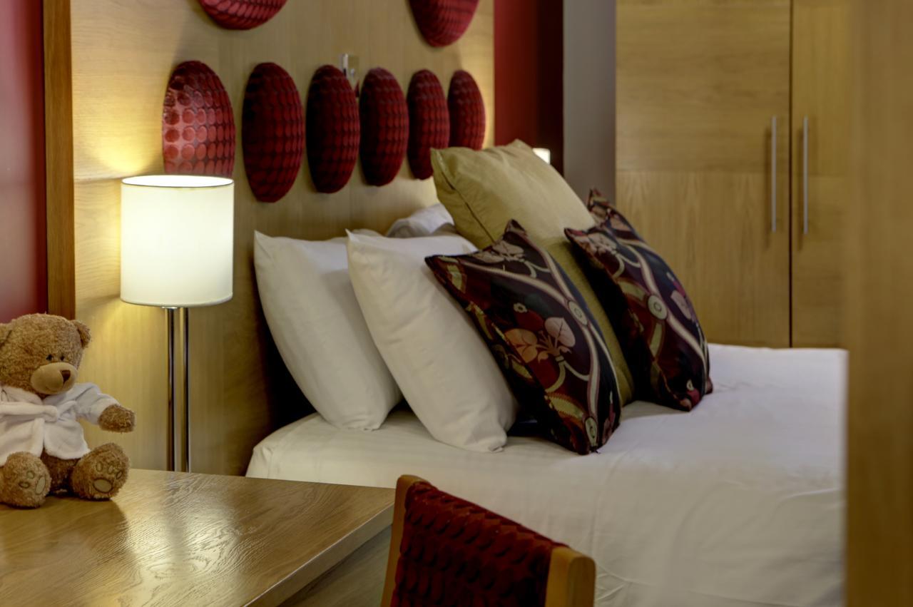 Best Western Plus Ullesthorpe Court Hotel & Golf Club لوترويرث المظهر الخارجي الصورة